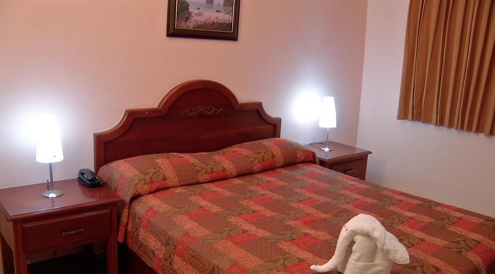 Hotel La Morada ซานโตโดมิงโก ภายนอก รูปภาพ