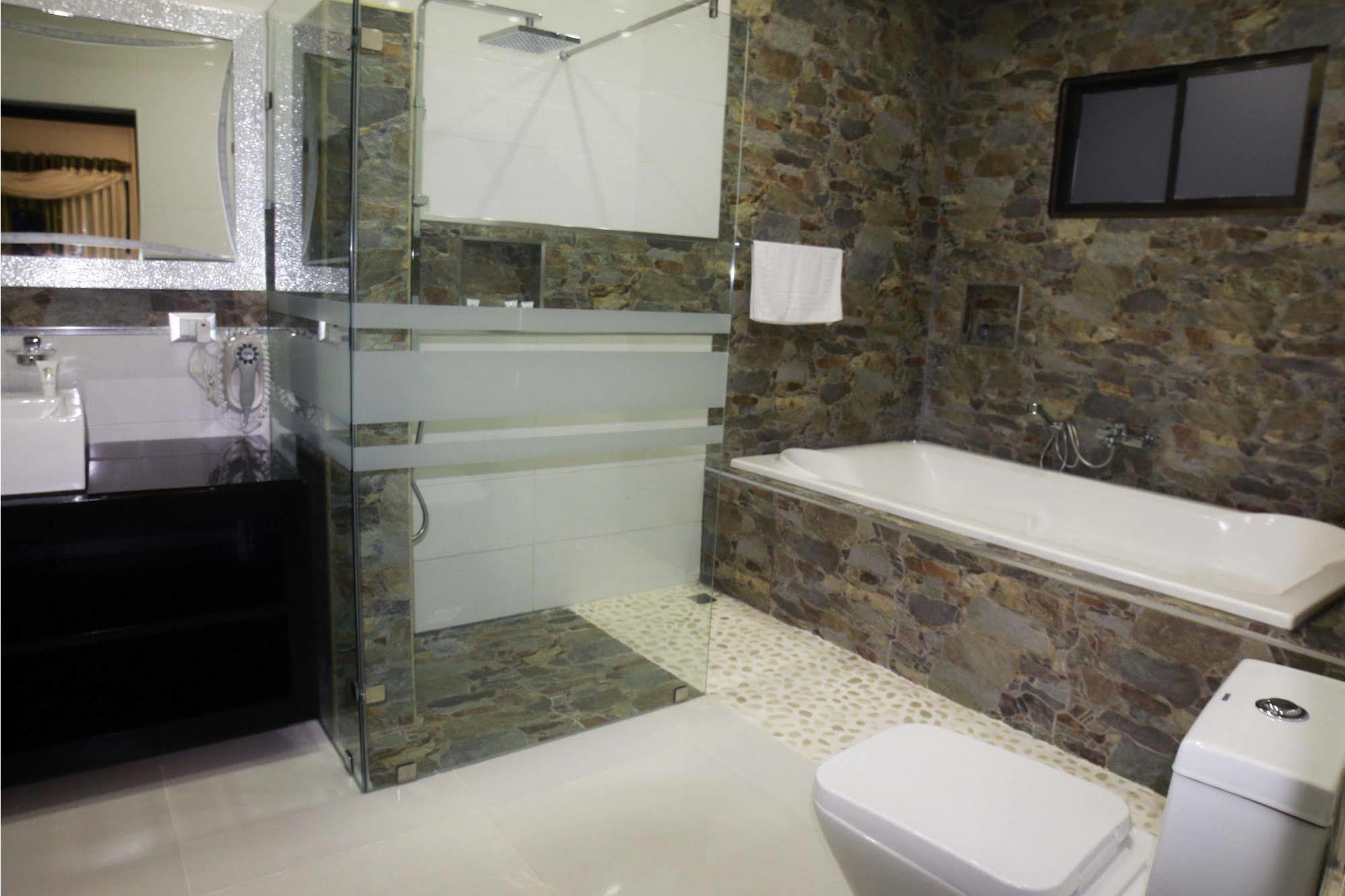 Hotel La Morada ซานโตโดมิงโก ภายนอก รูปภาพ