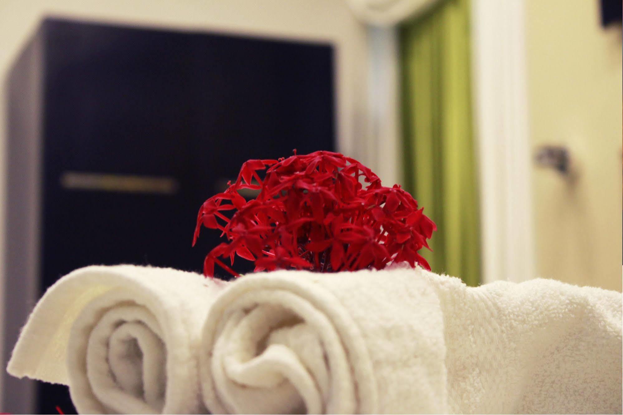Hotel La Morada ซานโตโดมิงโก ภายนอก รูปภาพ